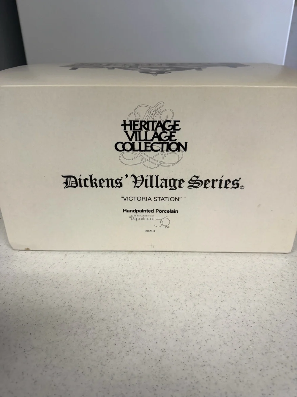 Department 56 Dickens Village Series Victoria Station Vintage Original box 55743